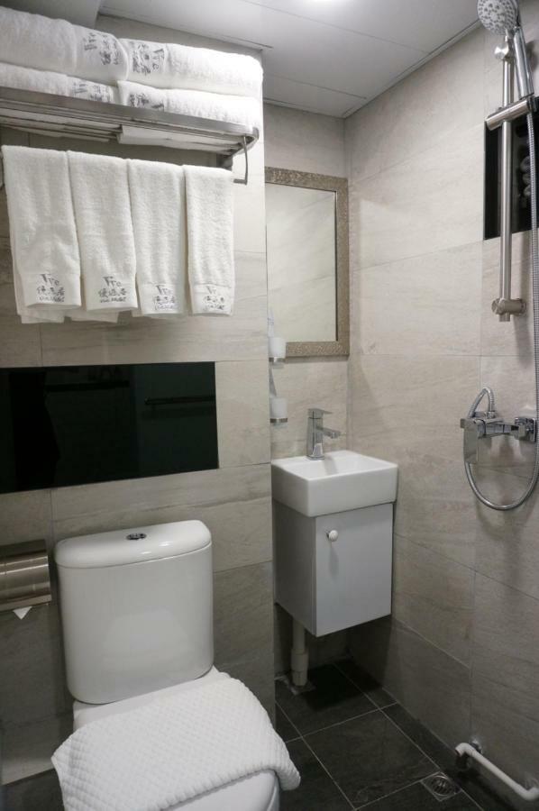 Vve Vve Hotel Hongkong Kültér fotó